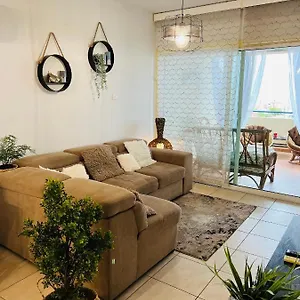 Carisa לרנקה